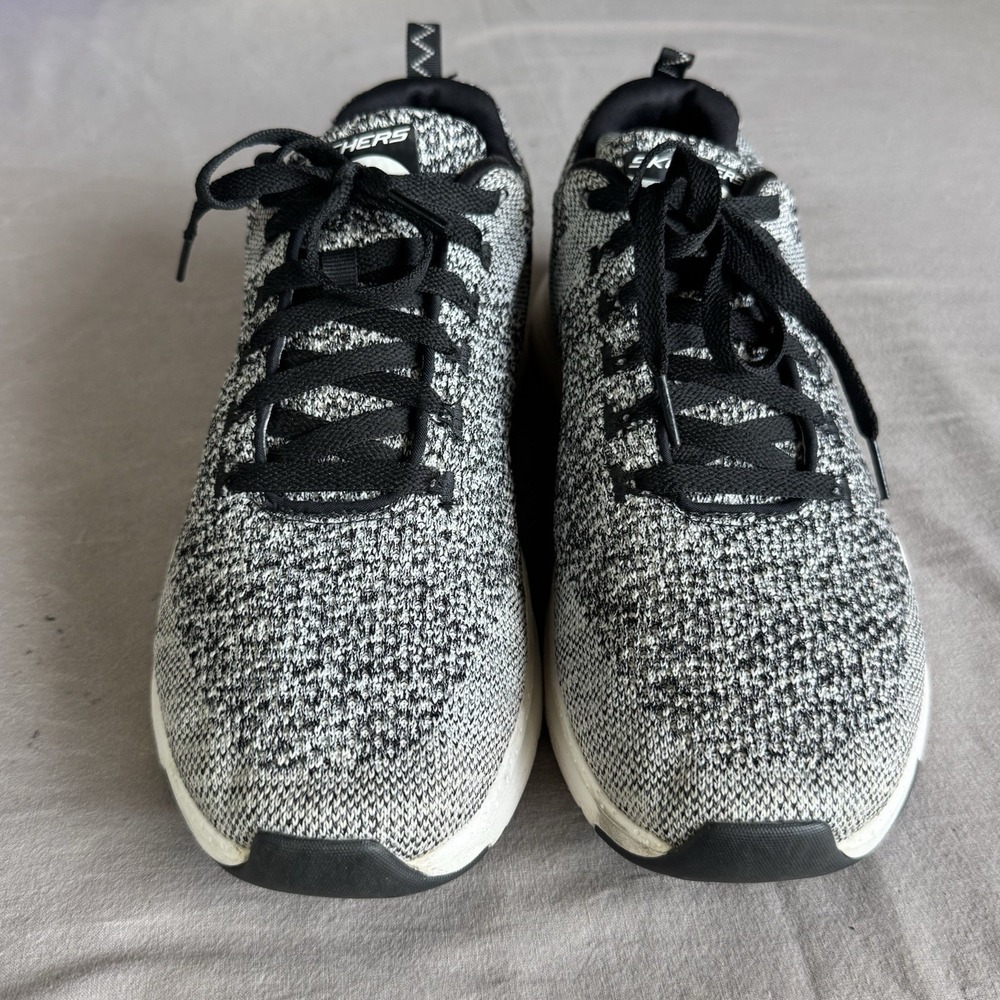 Size 9 - Skechers Men's Arch Fit Paradyme Blk/Wht Lace Up Sneakers 232041WW - Picture 4 of 10